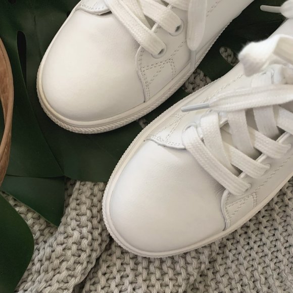 NEW🔥 Genuine Leather Lace-Up Casual Comfy Sneaker - Picture 4 of 7